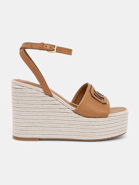 Guess sandały TANVEE kolor brązowy FLJTAN LEA04