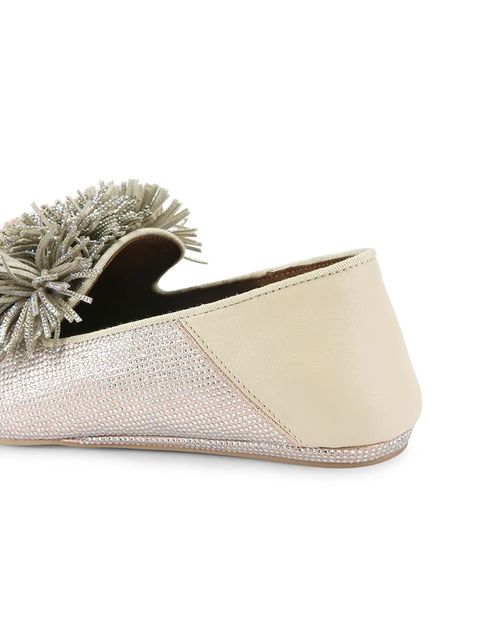 Kurt Geiger London mokasyny zamszowe Pom Pom Point Slip On kolor beżowy na płaskim obcasie 5388365209