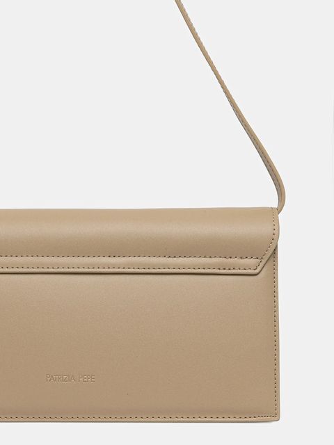 Patrizia Pepe torebka skórzana kolor beżowy 8B0327 L061
