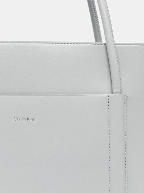 Calvin Klein torebka kolor niebieski K60K613110