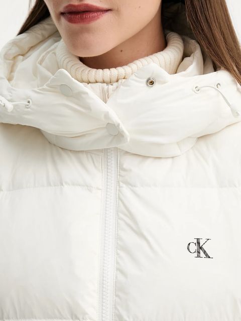 Calvin Klein Jeans bezrękawnik puchowy kolor beżowy zimowy LV047D500G