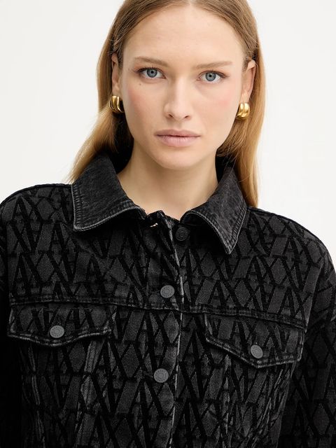 Armani Exchange kurtka jeansowa kolor czarny przejściowa XW000819 AF16092