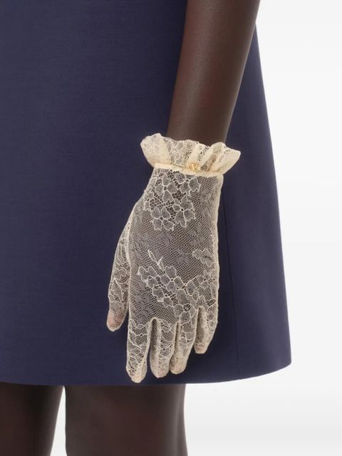 Valentino Garavani lace ruffled gloves - Neutrals