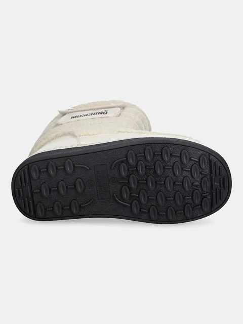 Love Moschino śniegowce kolor beżowy JA24452G0NISM12A