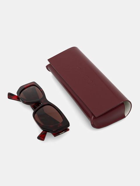 Gucci okulary przeciwsłoneczne damskie kolor czerwony GG1959S