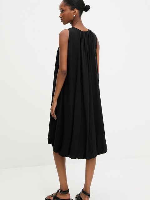 Answear.LAB sukienka kolor czarny mini rozkloszowana - zdjęcie produktu nr 2