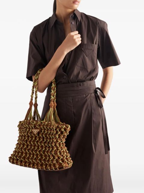 Prada macramé logo-plaque tote bag - Brown