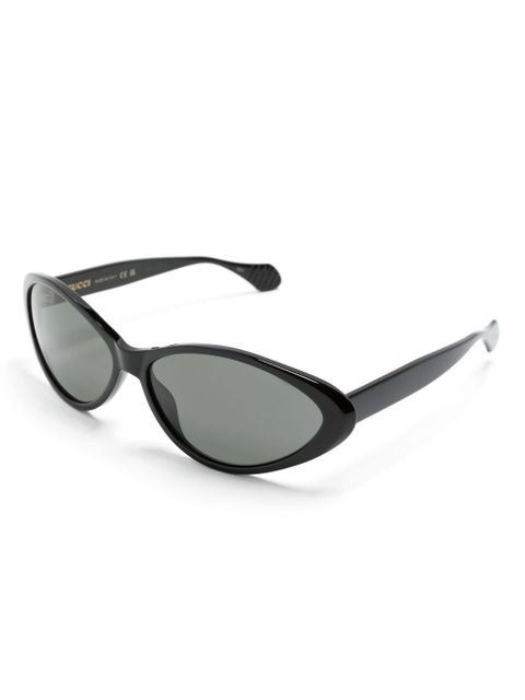 Gucci Eyewear cat-eye frame sunglasses - Black