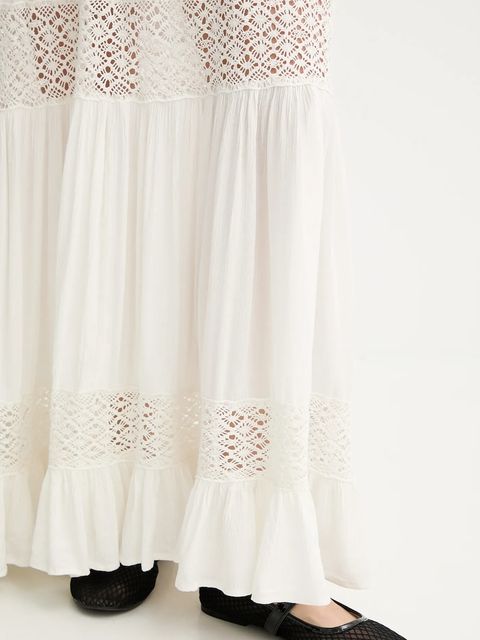 Answear.LAB sukienka kolor biały maxi rozkloszowana