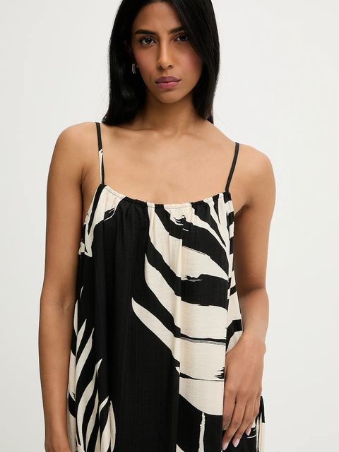 Answear.LAB sukienka kolor czarny maxi rozkloszowana