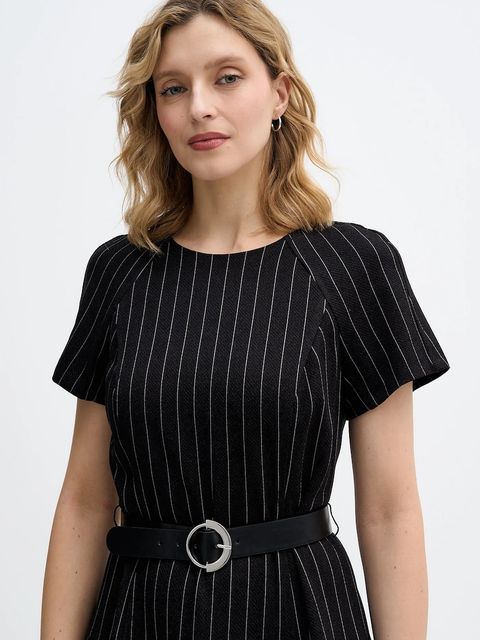 Dkny sukienka kolor czarny mini rozkloszowana DD5K1P70