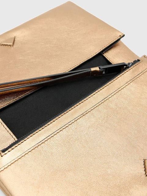 AllSaints portfel skórzany HARLUNA damski kolor złoty W208XD