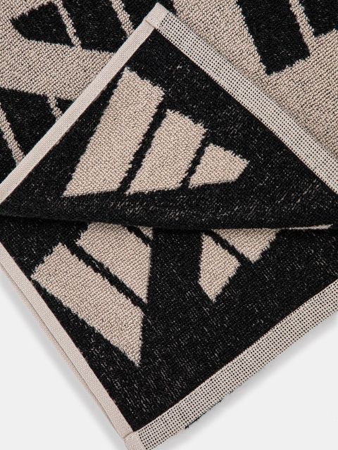 adidas Performance ręcznik 140 x 70 cm kolor beżowy JG5780