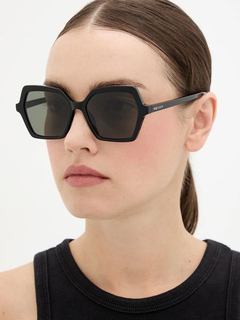 Alexander McQueen okulary przeciwsłoneczne damskie kolor czarny AM0537S - zdjęcie produktu nr 1