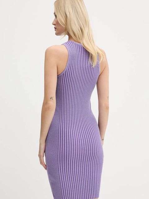 Tommy Jeans sukienka kolor fioletowy maxi dopasowana DW0DW20877