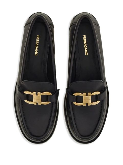 Ferragamo logo-plaque leather loafers - Black