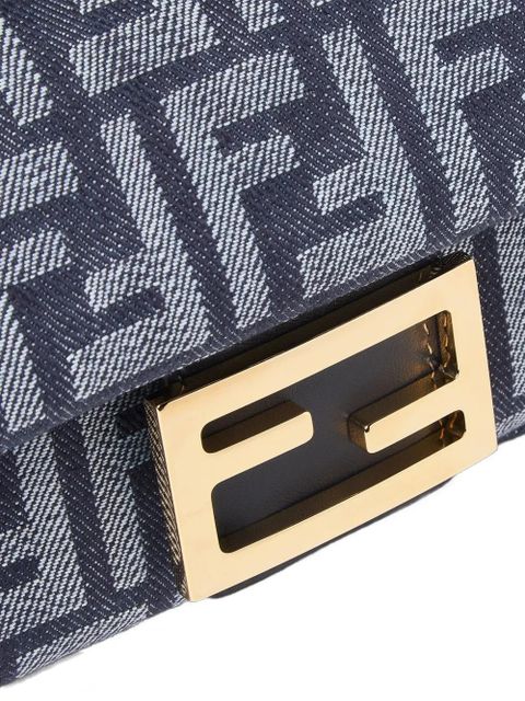 FENDI mini Baguette® chain tote bag - Blue