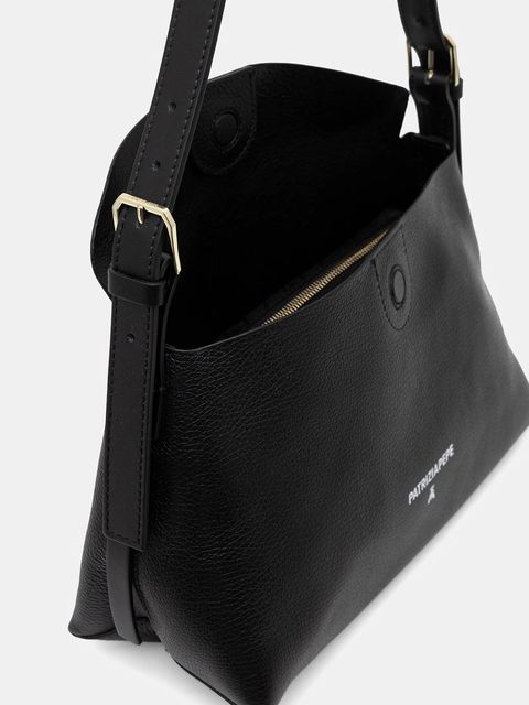 Patrizia Pepe torebka skórzana kolor czarny 8B0256 L148