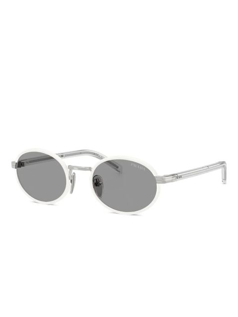 Prada Eyewear logo-engraved sunglasses - White - zdjęcie produktu nr 2