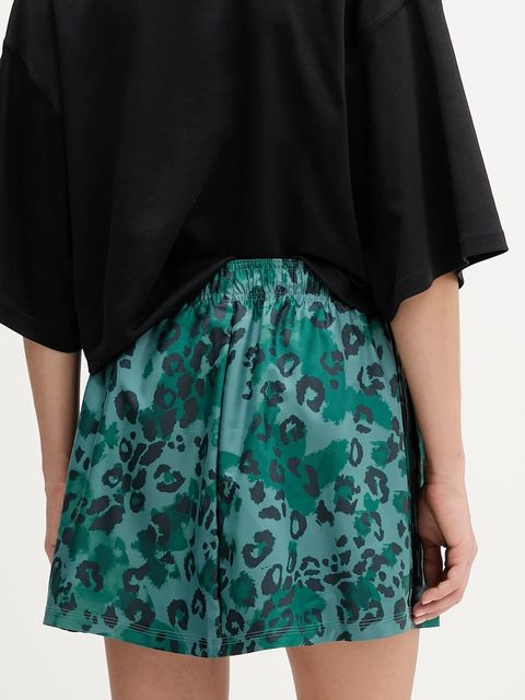 adidas spódnica Animal Print 3-Stripes kolor zielony mini rozkloszowana JM1848 - zdjęcie produktu nr 2