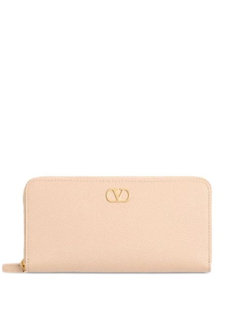 Valentino Garavani VLogo Signature zip wallet - Neutrals - zdjęcie produktu nr 1