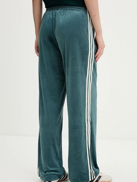 adidas Originals spodnie dresowe welurowe Fb Liberty Tp damskie kolor zielony z aplikacją JW5268 - zdjęcie produktu nr 2