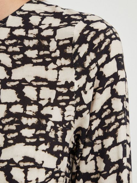 Answear.LAB sukienka kolor czarny maxi rozkloszowana