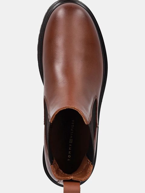 Tommy Hilfiger sztyblety skórzane LEATHER CLEATED CHELSEA damskie kolor brązowy na płaskim obcasie FW0FW08766