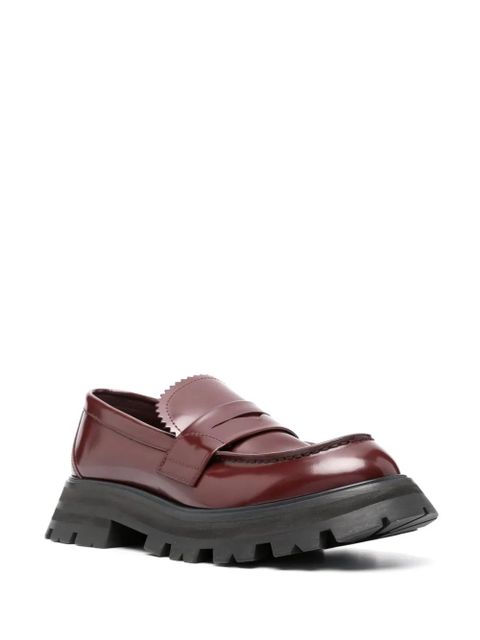 Alexander McQueen ridged-sole leather loafers - Red