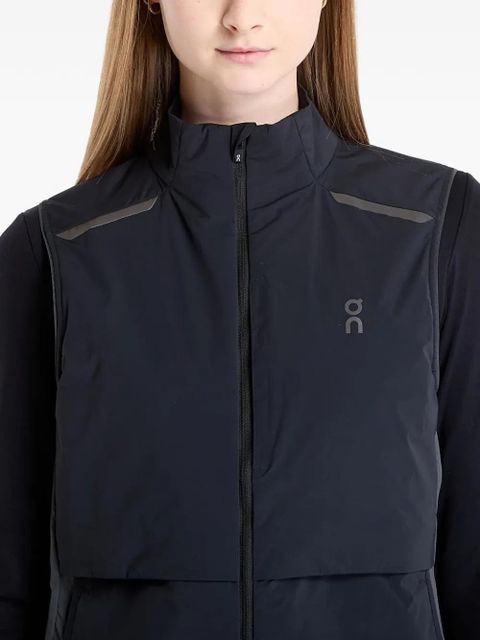 On Running zipped vest - Black