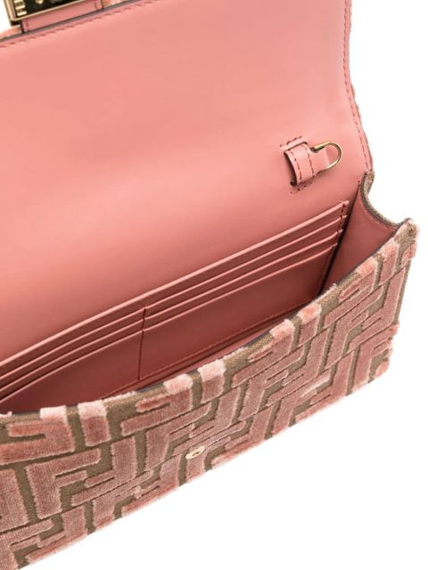 FENDI Baguette FF-pattern velvet clutch bag - Pink