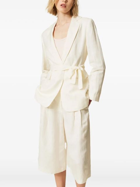 TWINSET pleated bermuda shorts - White