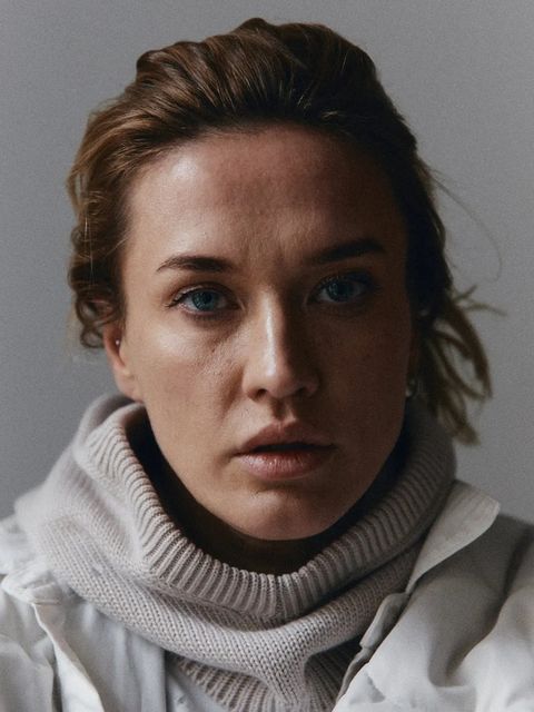 MUUV. kominiarka CALLA kolor beżowy