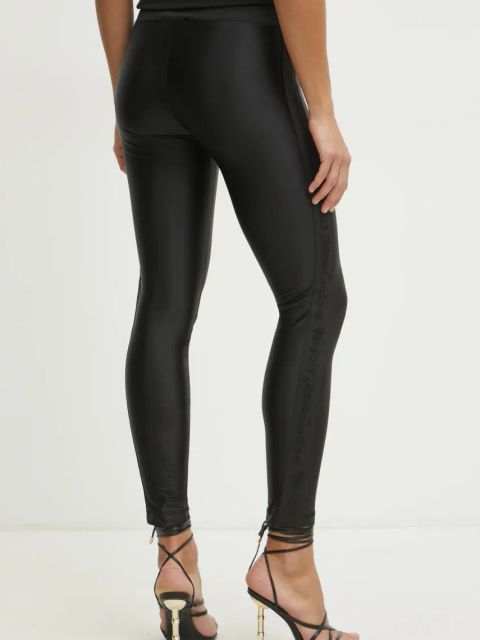 Versace Jeans Couture legginsy damskie kolor czarny z aplikacją 78HAC114 J0223