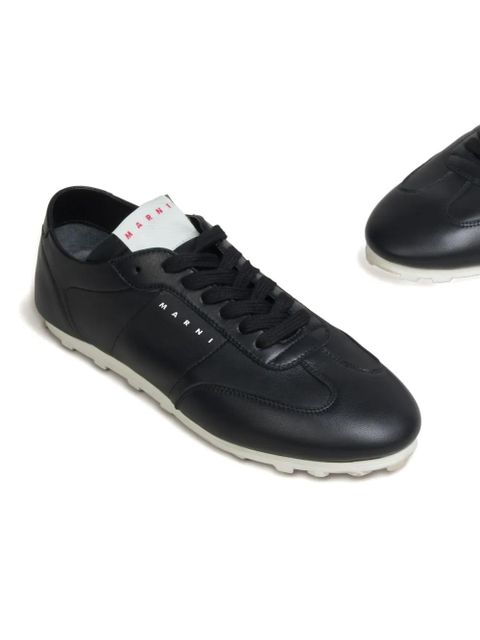 Marni lace-up athletic sneakers - Black