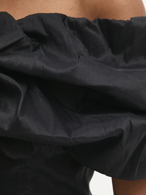 Answear.LAB sukienka kolor czarny maxi dopasowana