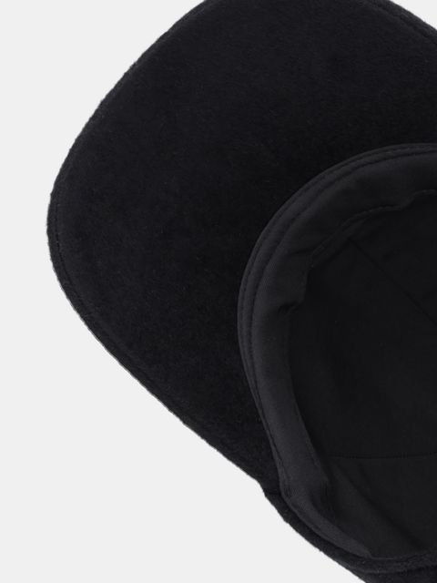 BOSS czapka z daszkiem z dodatkiem wełny kolor czarny 50550609