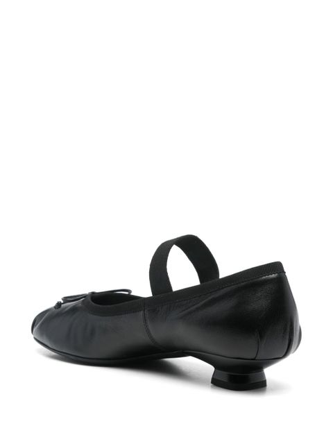 Miu Miu logo-intarsia ballet flats - Black