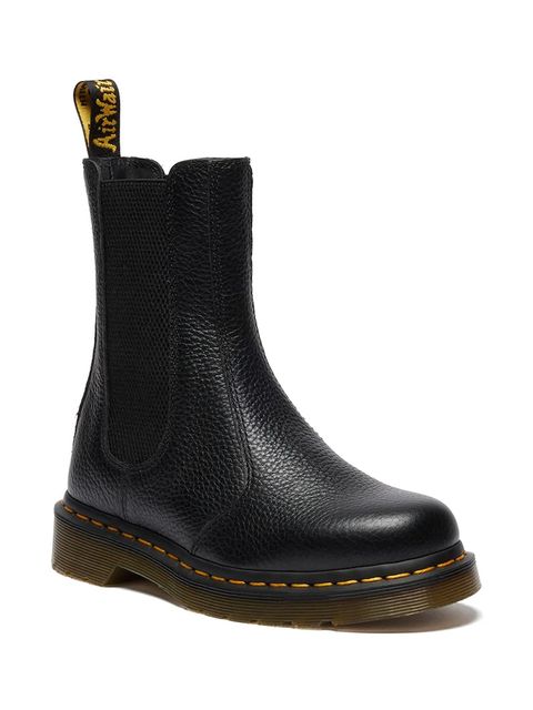 Dr. Martens sztyblety skórzane 2976 Hi Chelsea Boot damskie kolor czarny na płaskim obcasie DM41404001