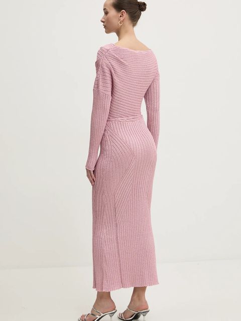 Never Fully Dressed sukienka kolor różowy maxi dopasowana NFDKN605 - zdjęcie produktu nr 2