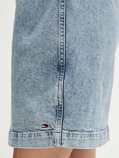 Tommy Jeans sukienka jeansowa kolor niebieski mini dopasowana DW0DW20520