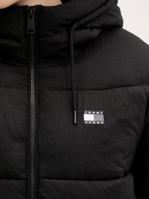 Tommy Jeans kurtka kolor czarny zimowa oversize DW0DW21626