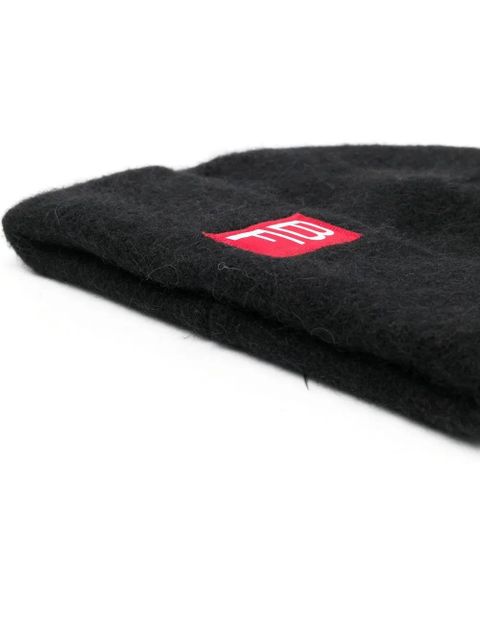 BY FAR logo patch beanie - Black - zdjęcie produktu nr 2