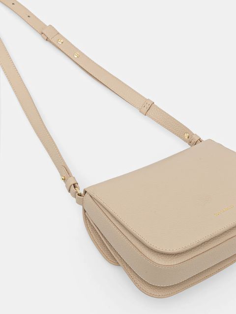 Coccinelle torebka skórzana kolor beżowy E1 SSL 15 01 01