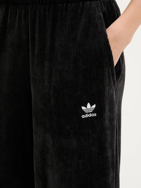 adidas Originals spodnie dresowe sztruksowe Essentials