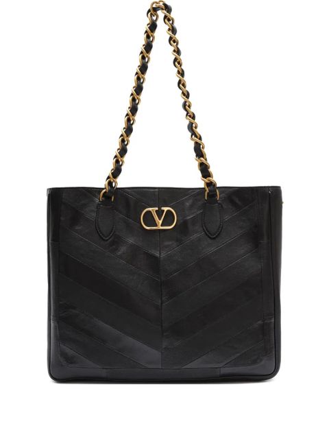 Valentino Garavani chevron-quilted chain-strap tote bag - Black - zdjęcie produktu nr 1