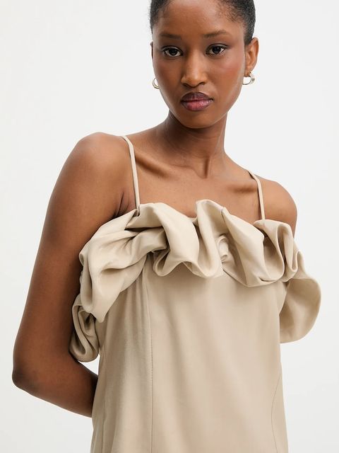 Answear.LAB sukienka kolor beżowy mini dopasowana