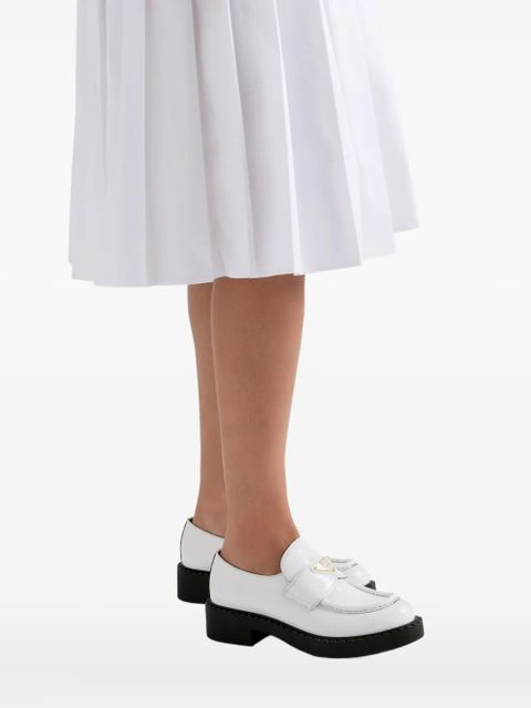 Prada triangle-logo leather loafers - White