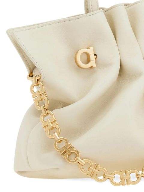 Ferragamo small soft gathered-effect shoulder bag - Neutrals