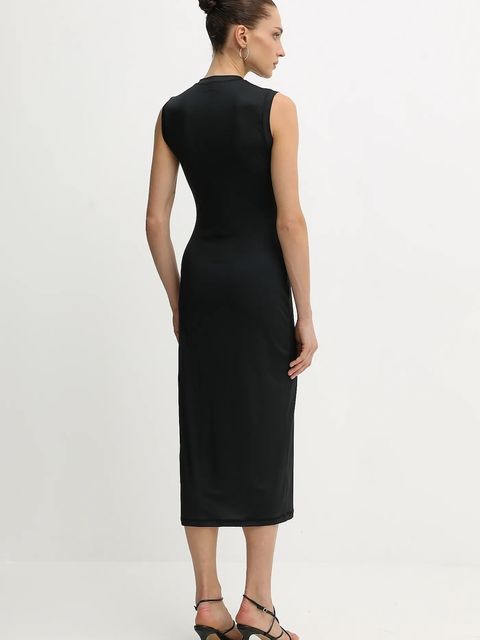 Stine Goya sukienka 0 kolor czarny midi dopasowana SG-AW25-D104-2244